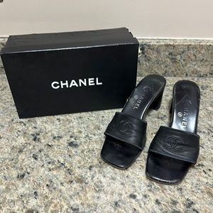 Vintage Chanel black mules Sz 8.5/39